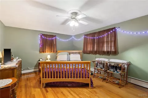 Bedroom - 107 Snell, Syracuse, NY 13205 photo 7 of 11
