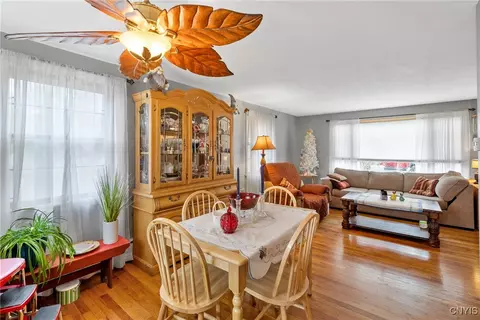 Dining - 107 Snell, Syracuse, NY 13205 photo 3 of 3