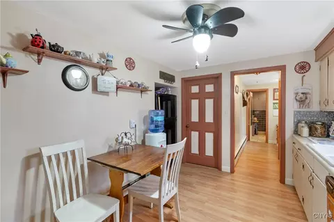 Entry Way - 107 Snell, Syracuse, NY 13205 photo 3 of 5