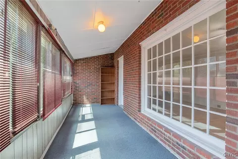 112 Bailey Rd, Salina, NY 13212 photo 5