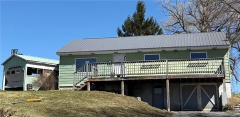 114 Nasypany Rd, Herkimer, NY 13350