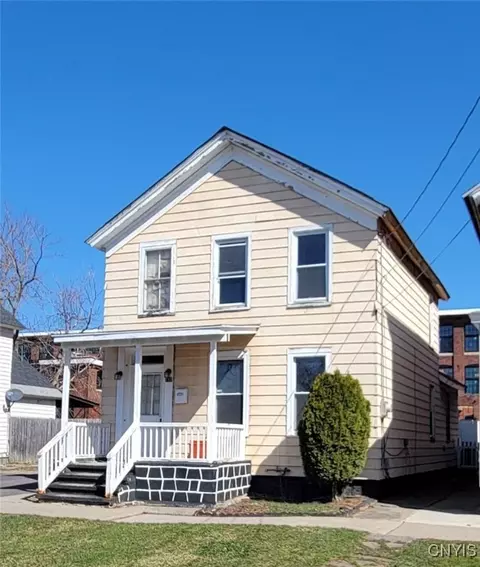 715 Catherine St, Utica, NY 13501