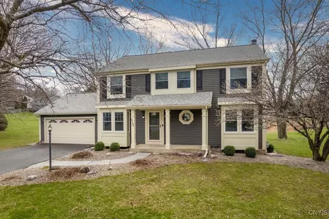 4766 Sabre Ln, Manlius, NY 13104