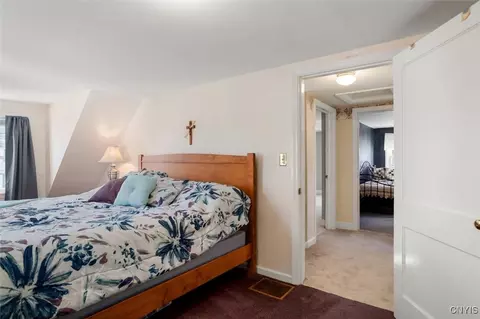 Bedroom - 430 Sylvan St, Oneida, NY 13421 photo 3 of 5