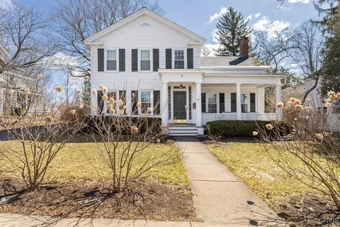 78 Lincklaen St, Cazenovia, NY 13035