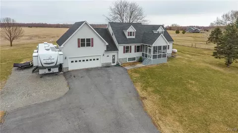 28412 Three Mile Point Rd, Lyme, NY 13622