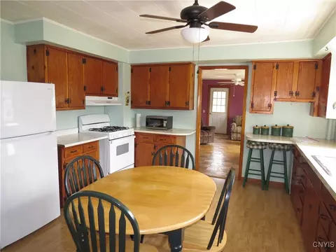 209 Pullman St, Herkimer, NY 13350 photo 8