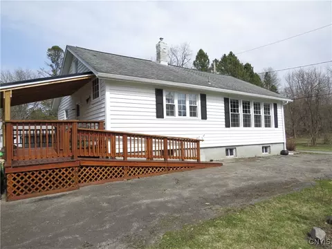 209 Pullman St, Herkimer, NY 13350 photo 2