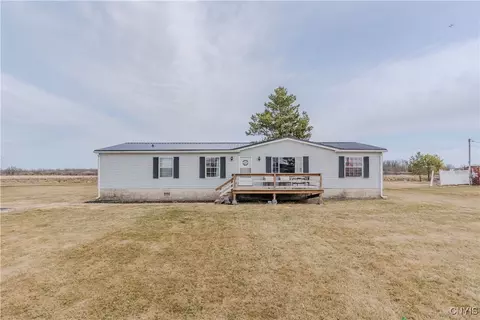 12617 State Route 12e, Lyme, NY 13622