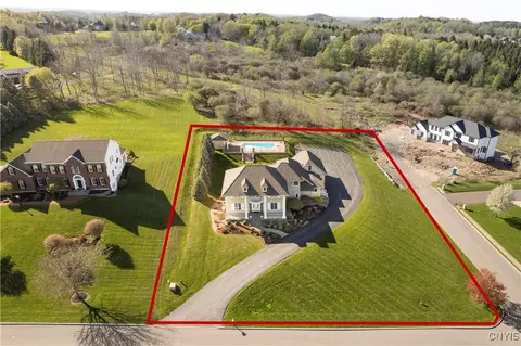 6215 Rossiter Rd, Jamesville, NY 13078