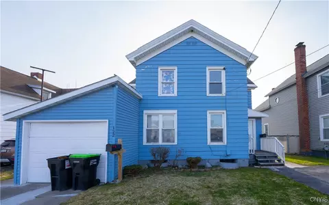120-122 Bellinger St, Herkimer, NY 13350