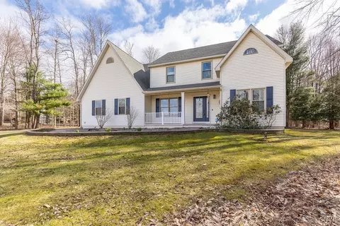 30 Dee Char Ln, West Monroe, NY 13167