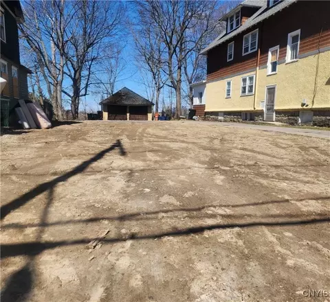 1148-50 Bellevue Ave, Syracuse, NY 13204