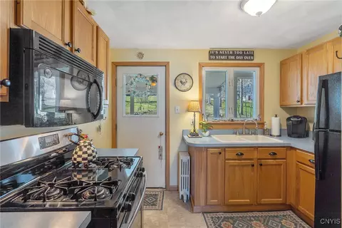 2 2nd St, Marcellus, NY 13108 photo 14