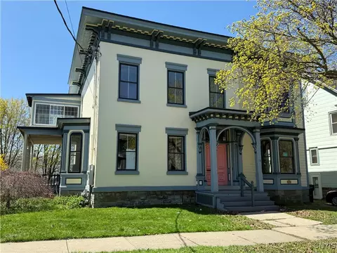 118 E 3rd St, Oswego, NY 13126