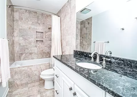 7103 Braxton Cir, Fayetteville, NY 13066 photo 32