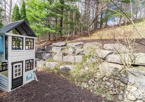 7103 Braxton Cir, Fayetteville, NY 13066 photo 41