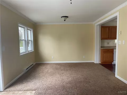 Living - 304 E Campbell Ave, Sherrill, NY 13461 photo 5 of 7
