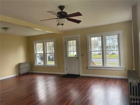 Living - 304 E Campbell Ave, Sherrill, NY 13461 photo 3 of 7