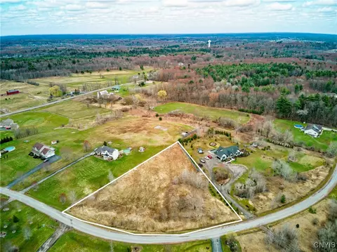 71 Canterbury, Hastings, NY 13036