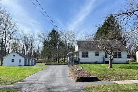 45 Maple Ave, Mentz, NY 13140