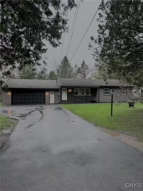 9245 Capron Rd, Lee, NY 13363