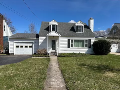 91 Sheldon Ave, Oswego, NY 13126