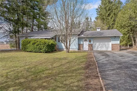 5301 Spring Rd, Verona, NY 13478