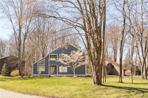 8787 Harlow Ln, Lysander, NY 13027