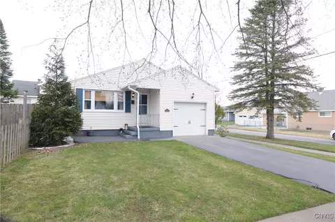 1014 Ontario St, Utica, NY 13501