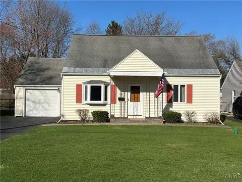 139 Dormar Dr, Syracuse, NY 13212