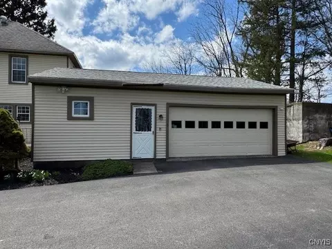 Exterior - 4159 Sholtz Rd, Vernon, NY 13476 photo 6 of 9