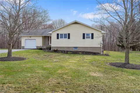 1340 County Route 8, Granby, NY 13069