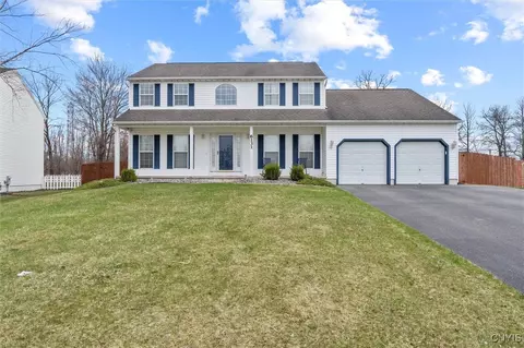 6131 Jemola Runne, Cicero, NY 13039