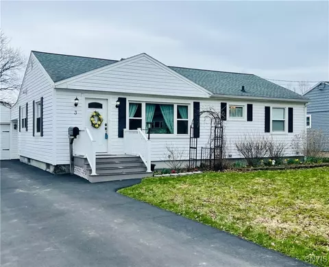 1215 Louise Dr, Cortlandville, NY 13045