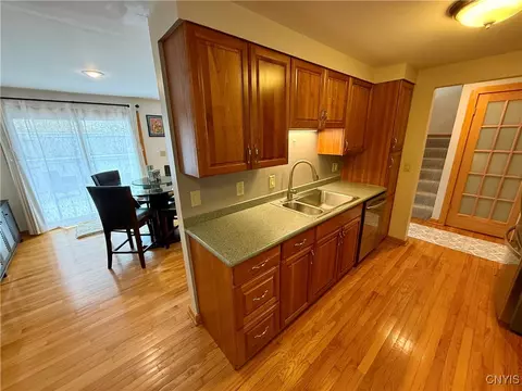 6208 The Hamlet, Jamesville, NY 13078 photo 15