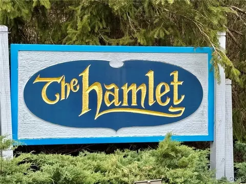 6208 The Hamlet, Jamesville, NY 13078 photo 2