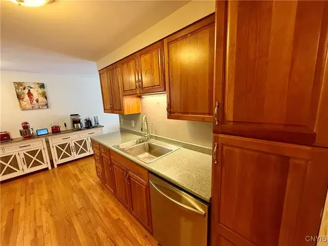 6208 The Hamlet, Jamesville, NY 13078 photo 14