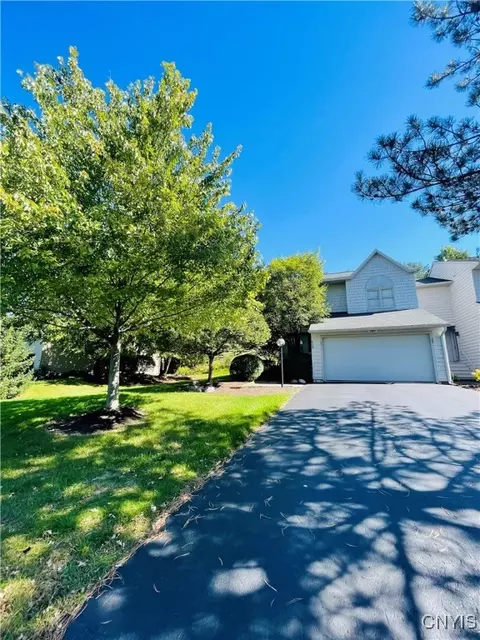 6208 The Hamlet, Jamesville, NY 13078 photo 8