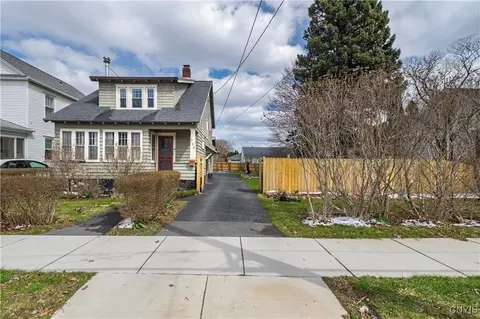722 Wadsworth St, Syracuse, NY 13208