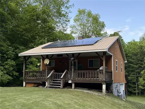 149 Blue Pike Dr, Rossie, NY 13608