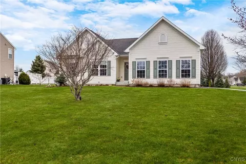 22 Silversides Way, Van Buren, NY 13027