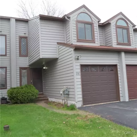 238 Quincy Pl, Salina, NY 13088