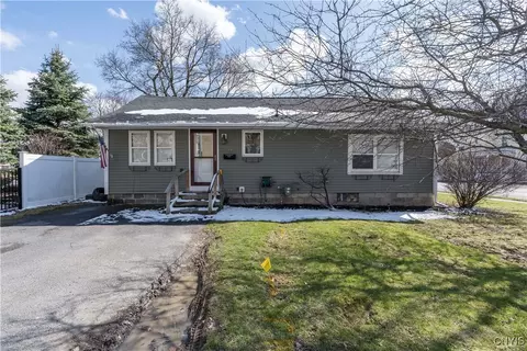273 Mullin St, Watertown, NY 13601