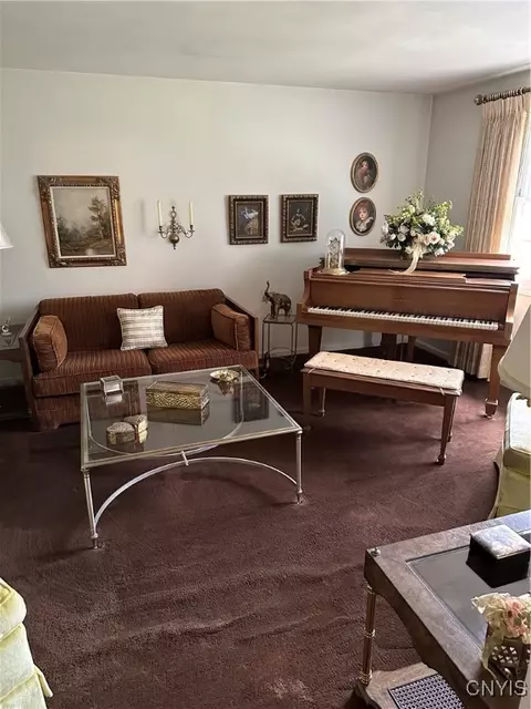 Living - 711 Scott Ave, Syracuse, NY 13224 photo 3 of 7