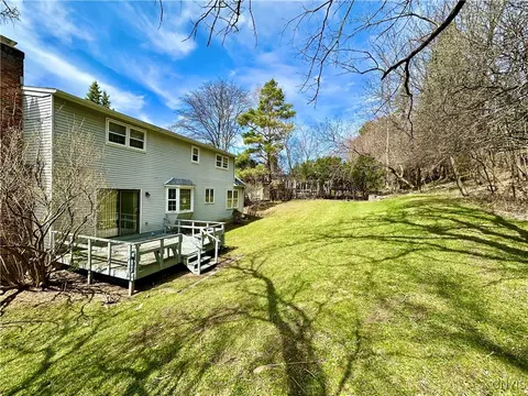 Exterior - 711 Scott Ave, Syracuse, NY 13224 photo 4 of 5