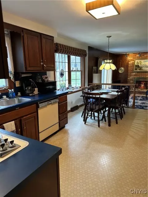 Kitchen - 711 Scott Ave, Syracuse, NY 13224 photo 2 of 2