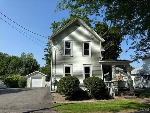 410 W Elm St, Oneida, NY 13421