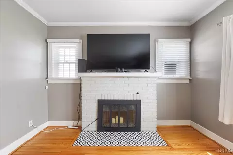 Living - 4815 James St, East Syracuse, NY 13057 photo 4 of 4