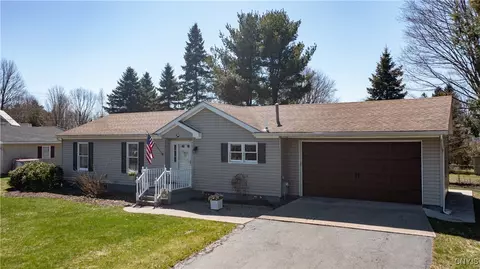 103 Hounsfield St, Hounsfield, NY 13685